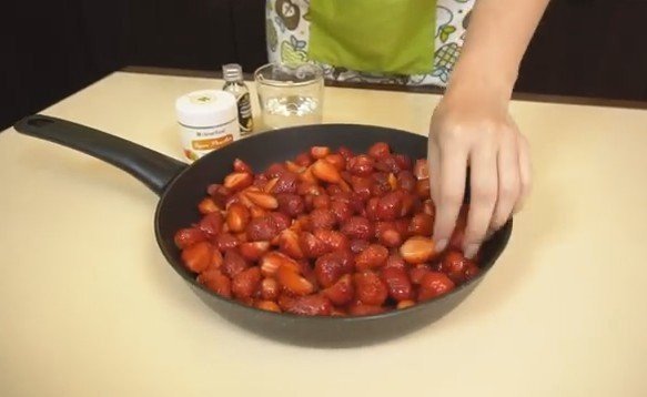 Варенье из клубники на зиму густое с целыми ягодами с агар