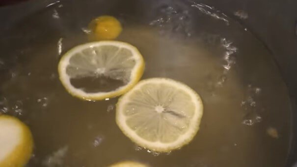 Карбованный лимон