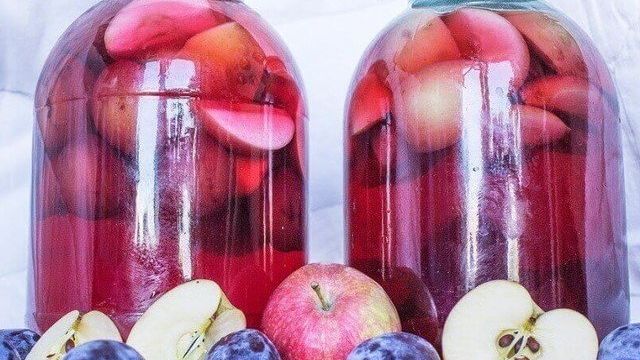 Как сварить компот из свежих яблок с лимонной кислотой
