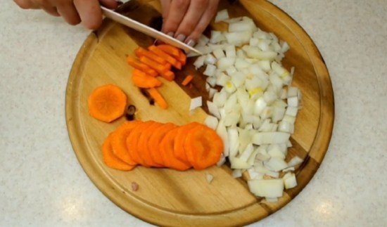 Форма нарезки моркови для щей из квашеной капусты
